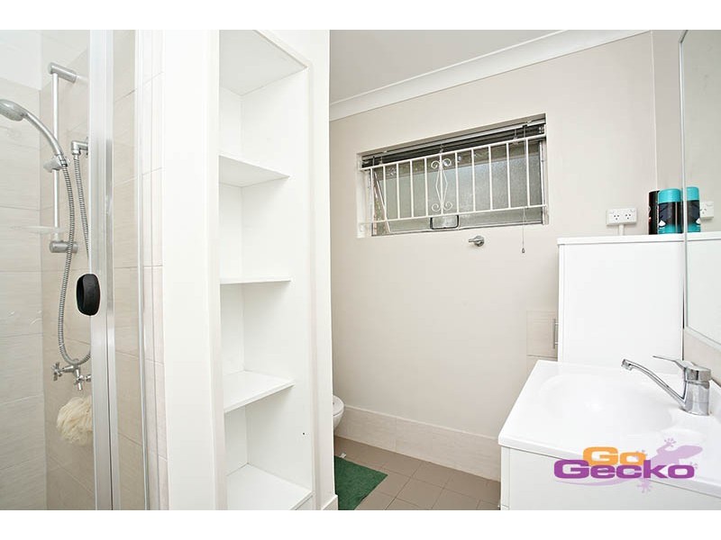 2/51 Greenmeadow Road, Mansfield QLD 4122