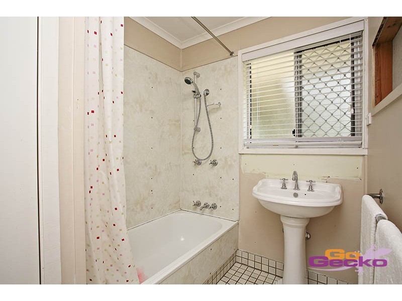 25 Oconnor Crescent, Mansfield QLD 4122