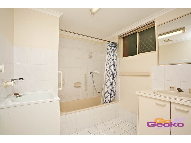 1/16 Dickenson Street, Carina QLD 4152