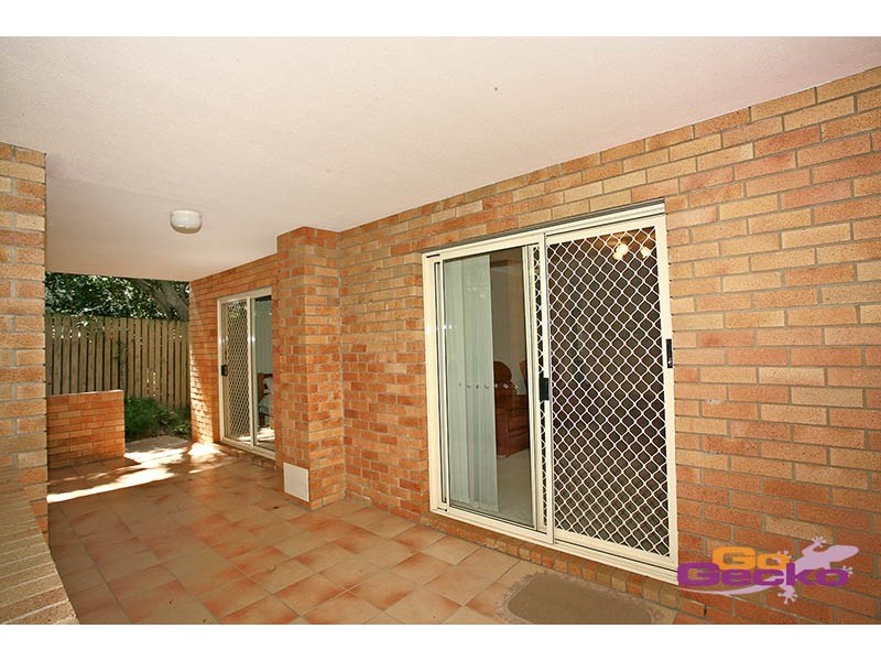 1/16 Dickenson Street, Carina QLD 4152