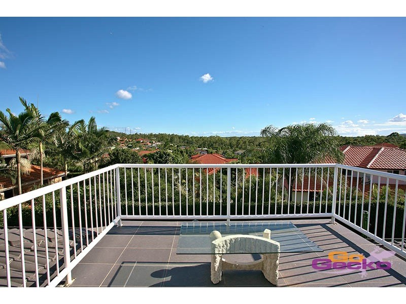 122 Cribb Road, Carindale QLD 4152