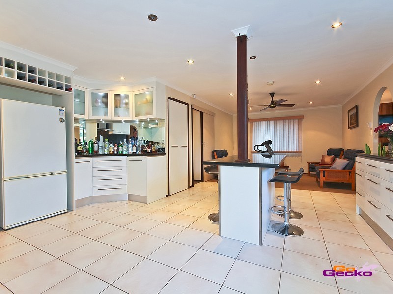 256 Gallipoli Road, Carina Heights QLD 4152