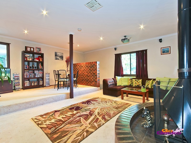 256 Gallipoli Road, Carina Heights QLD 4152