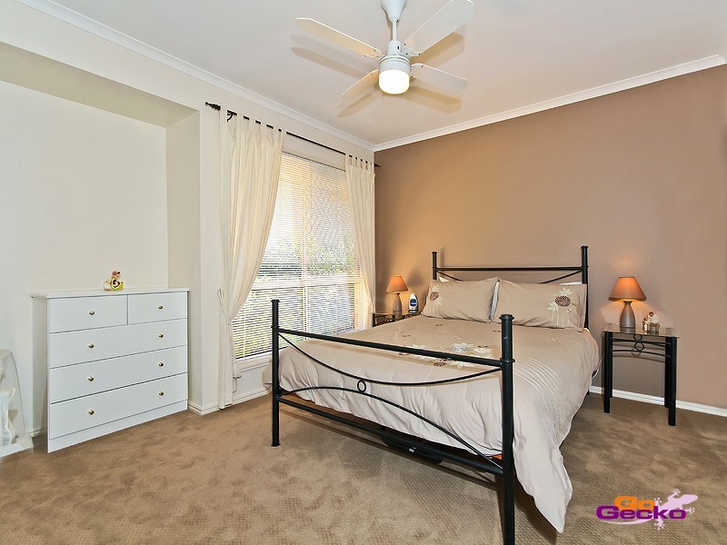 24 Gretna Street, Mansfield QLD 4122