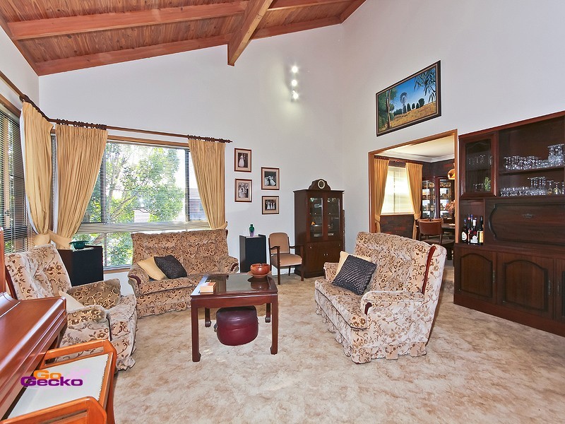 3 Coolcorra Court, Carindale QLD 4152