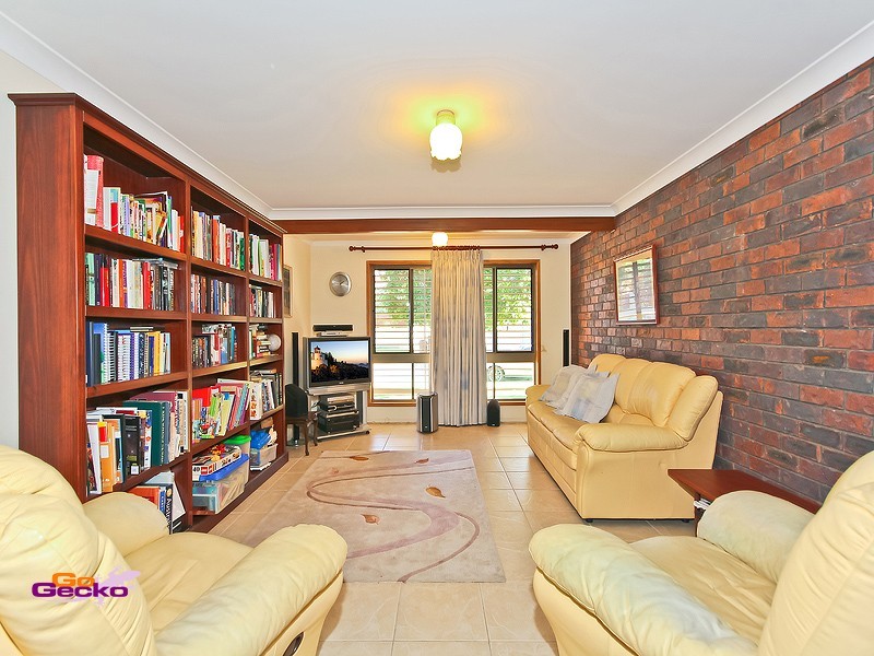 3 Coolcorra Court, Carindale QLD 4152