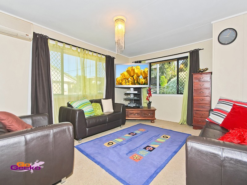 38 Arura Street, Mansfield QLD 4122