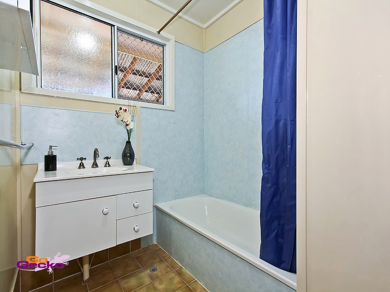 38 Arura Street, Mansfield QLD 4122