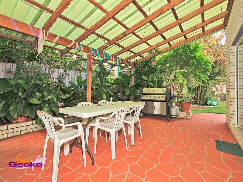 46 Plaza Street, Wynnum West QLD 4178