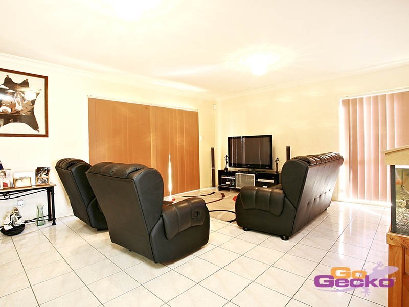 3 Juniper Place, Carindale QLD 4152