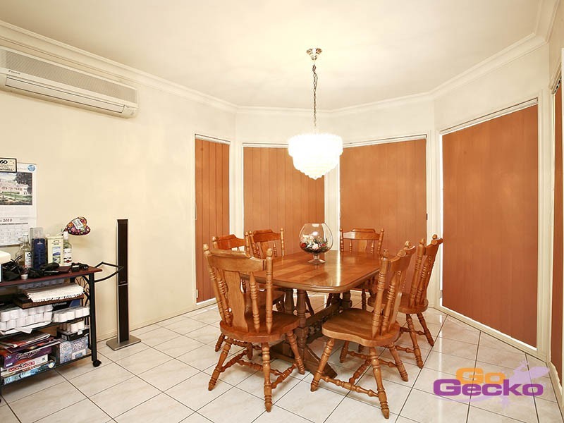 3 Juniper Place, Carindale QLD 4152