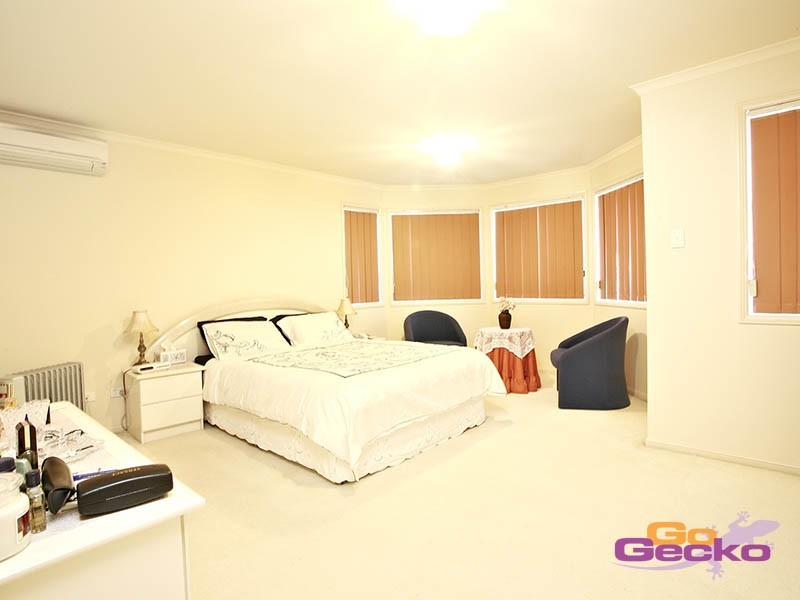 3 Juniper Place, Carindale QLD 4152