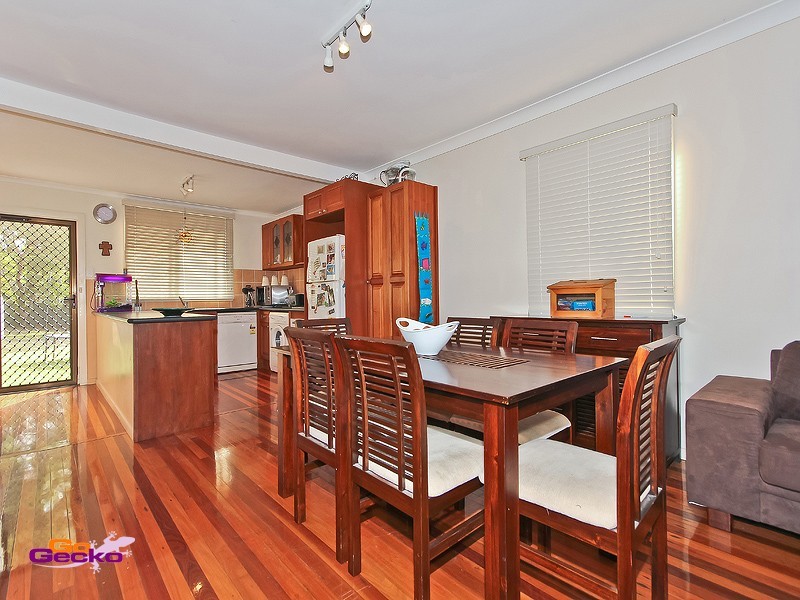 24 Bellew Street, Wynnum QLD 4178