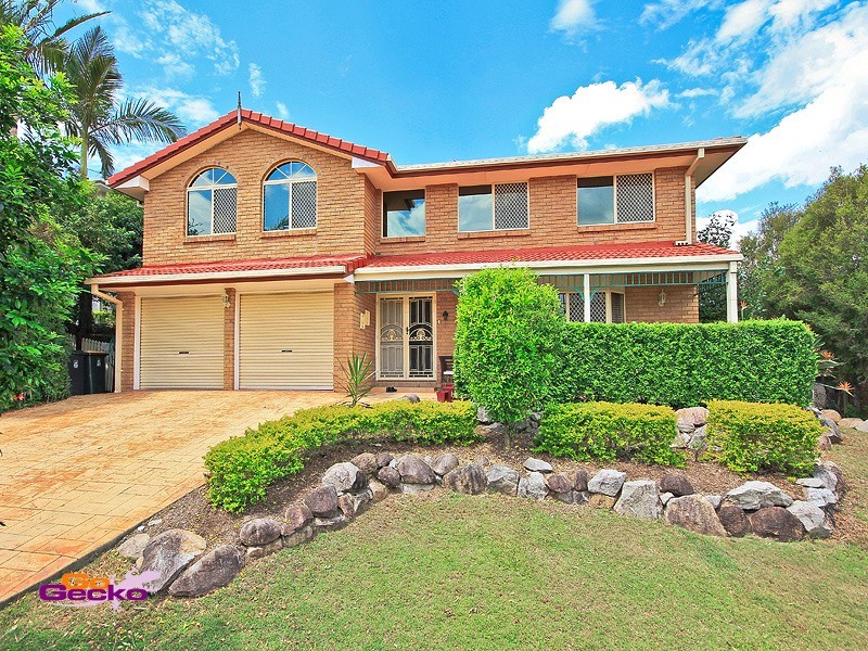 27 Piccadilly Place, Carindale QLD 4152