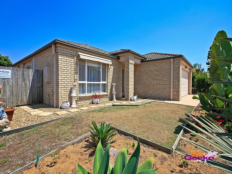 63 Coventry Circuit, Carindale QLD 4152