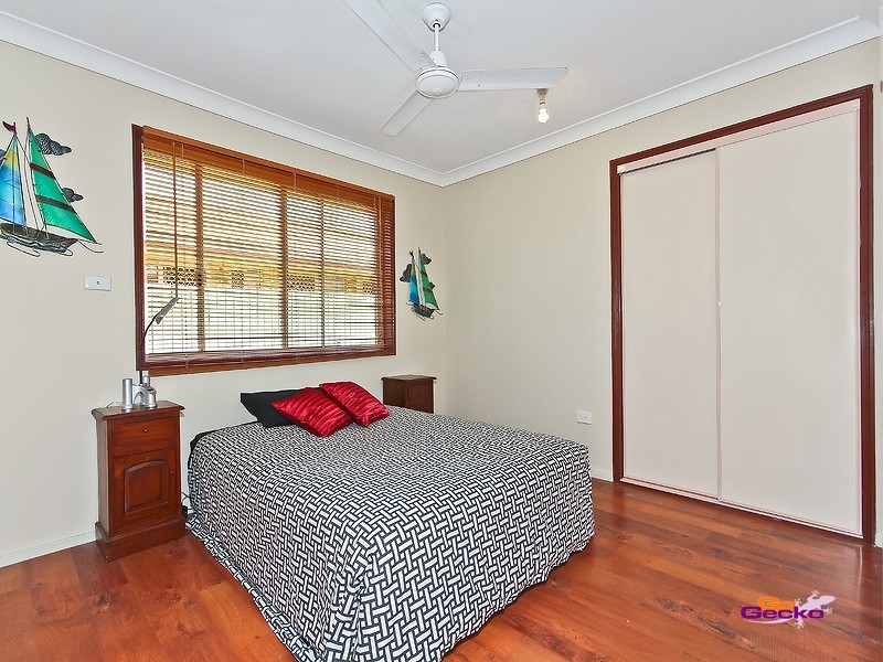 92 Radford Rd, Manly West QLD 4179