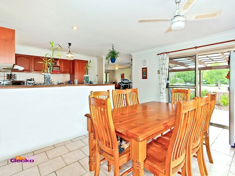 22 Gretna Street, Carindale QLD 4152