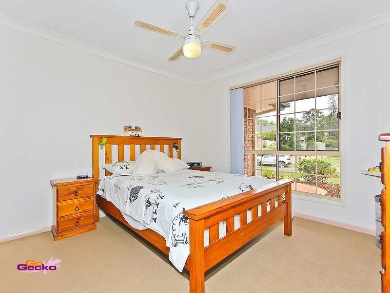 22 Gretna Street, Carindale QLD 4152