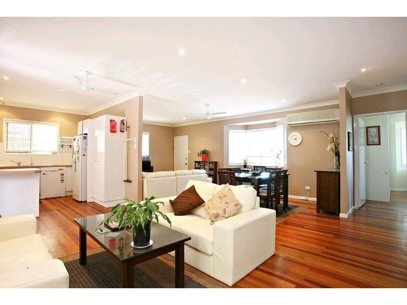 23 Anzac Road, Carina Heights QLD 4152