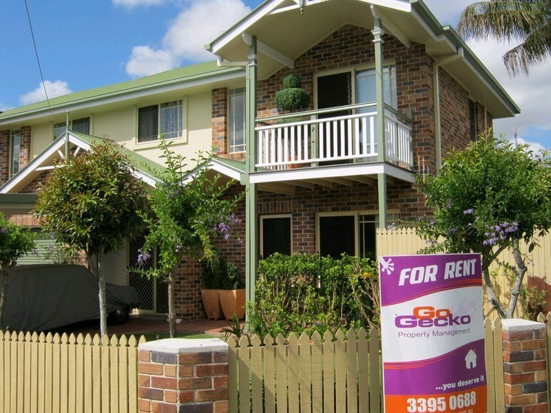 2/77 Pembroke Street, Carina QLD 4152