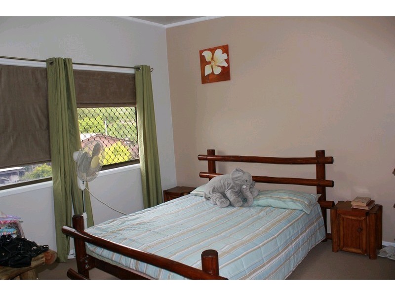 11 Pavuvu Street, Mansfield QLD 4122