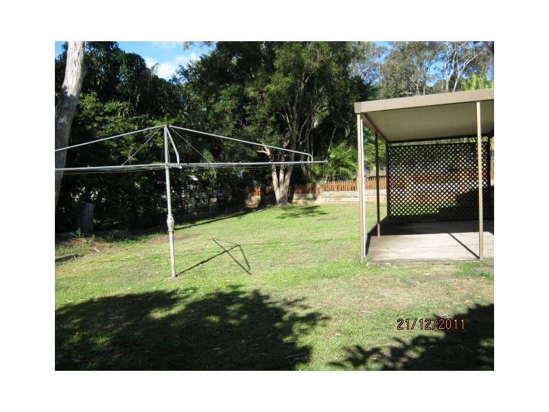 24 Milanion Crescent, Carindale QLD 4152