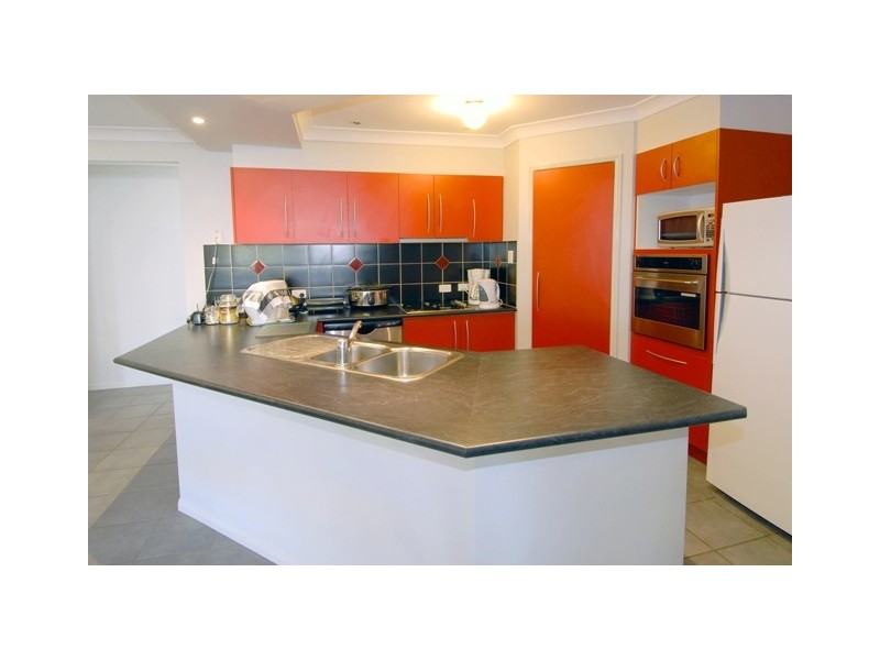 18 Agincourt Street, Pelican Waters QLD 4551