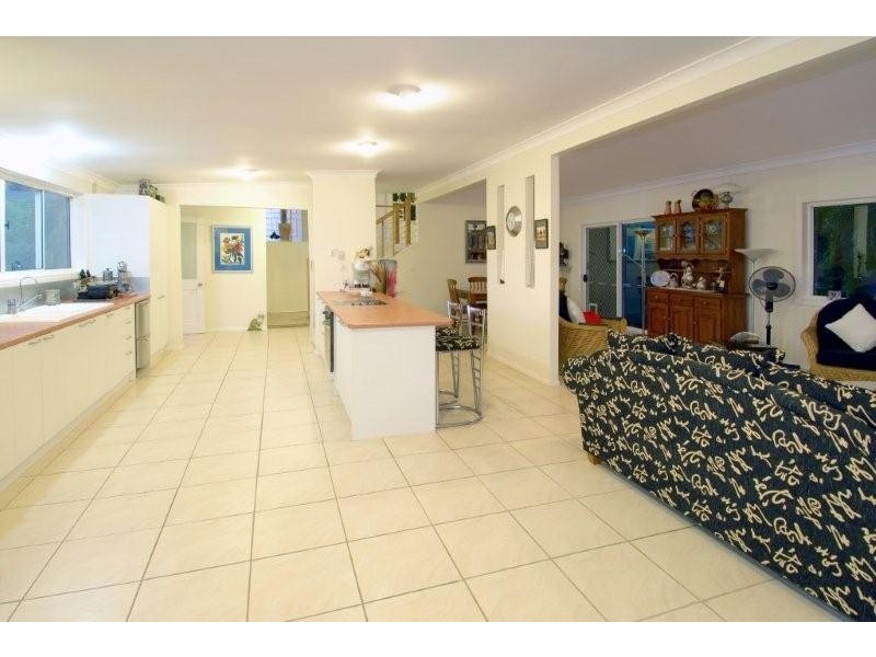 18 Seymour Close, Rosemount QLD 4560