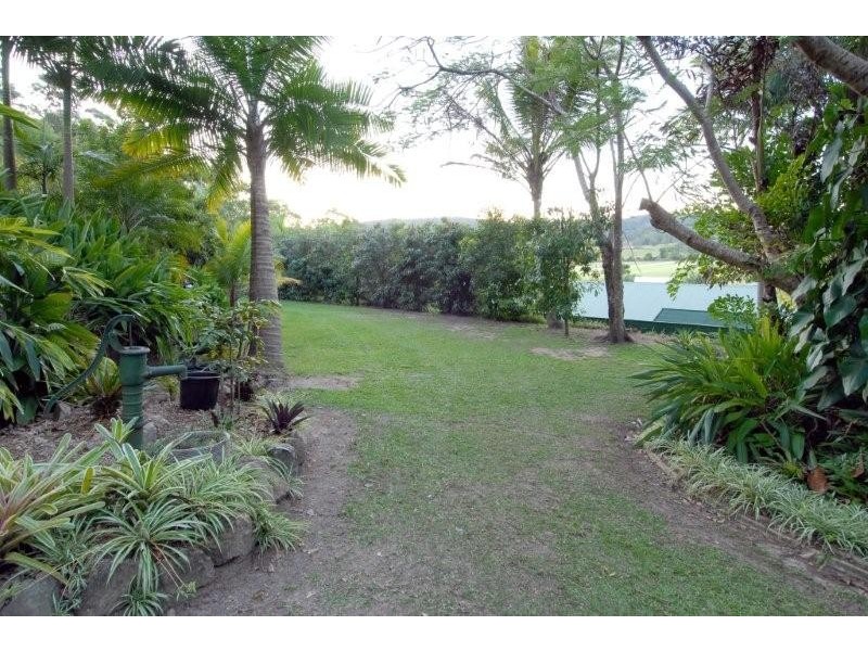 18 Seymour Close, Rosemount QLD 4560