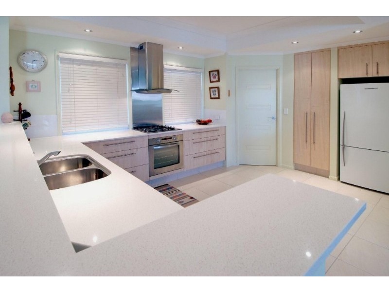 24 Turnbury Street, Little Mountain QLD 4551