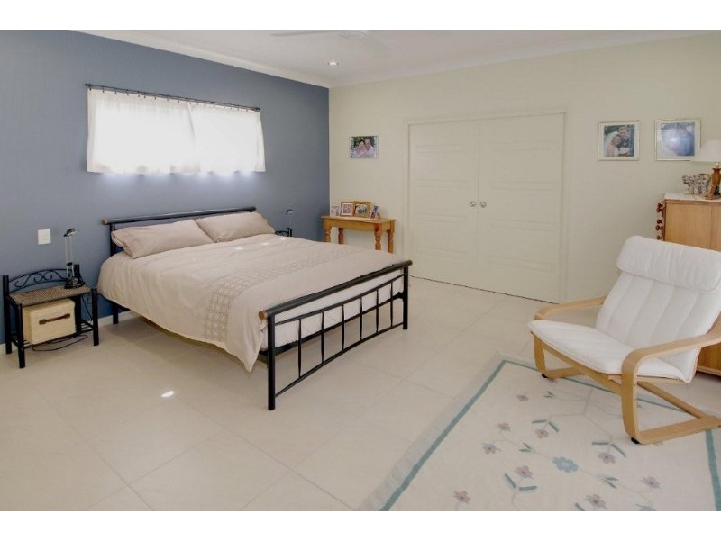 24 Turnbury Street, Little Mountain QLD 4551