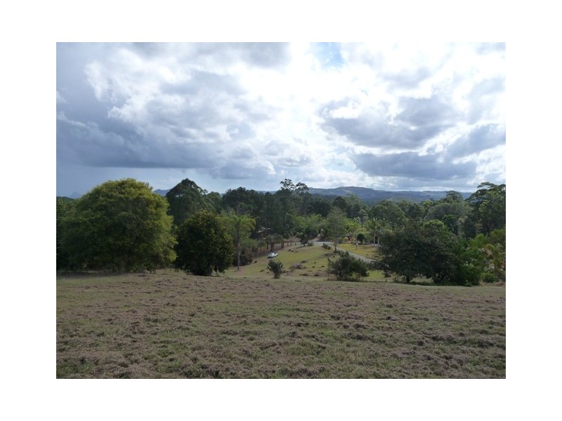 482 Glenview Road, Glenview QLD 4553