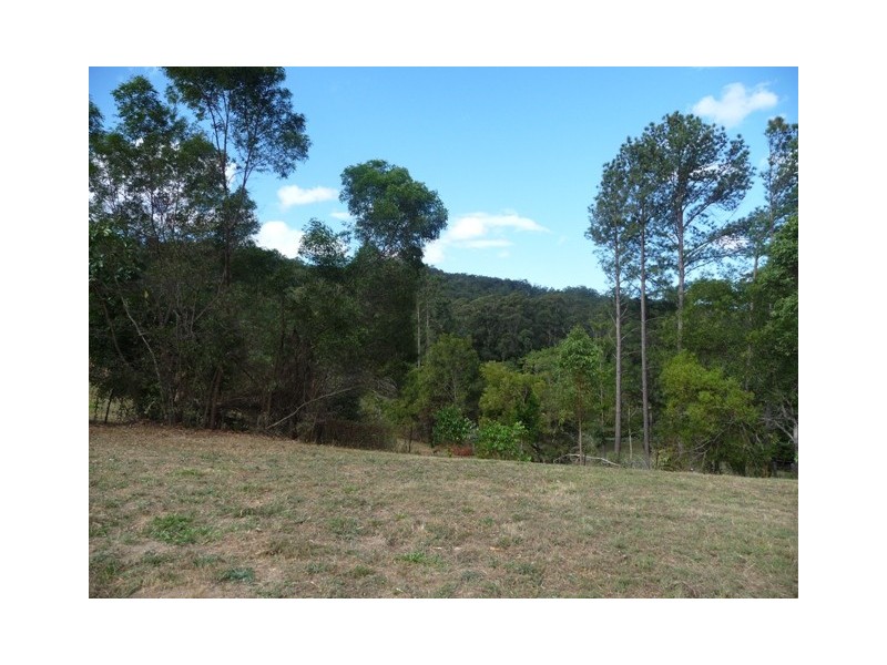 482 Glenview Road, Glenview QLD 4553