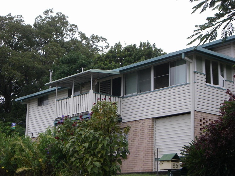 25 Elizabeth Street, Nambour QLD 4560
