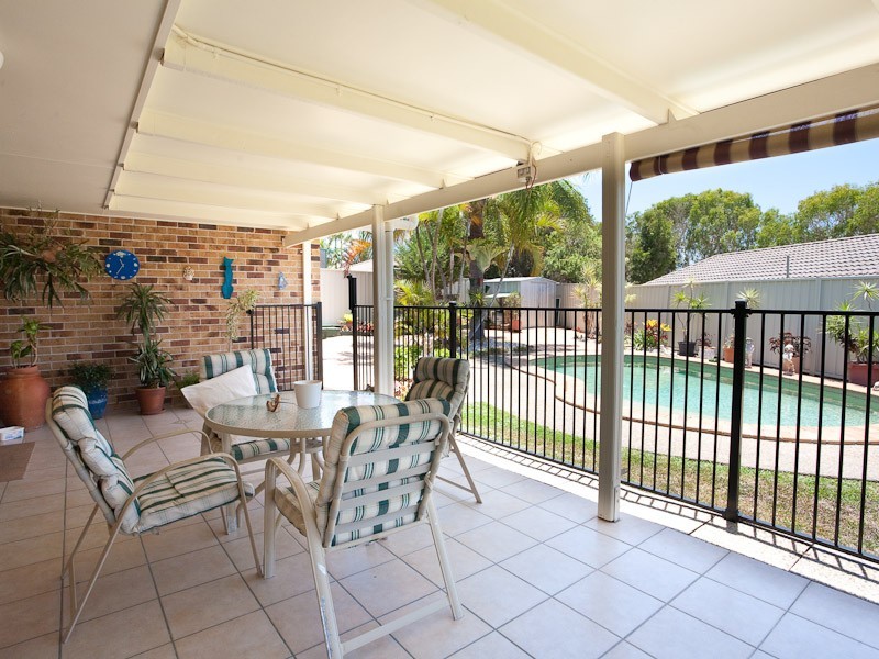 4 Ruskin Place, Aroona QLD 4551