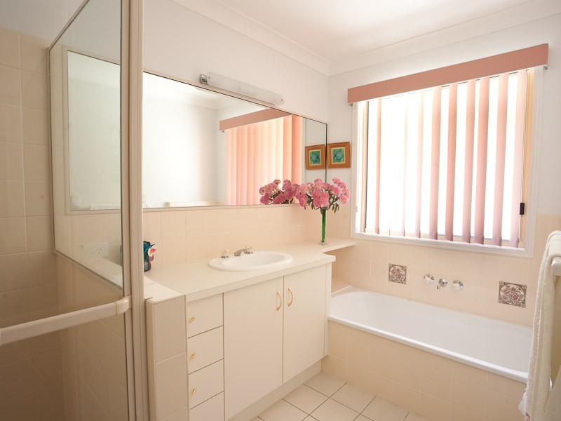 4 Ruskin Place, Aroona QLD 4551