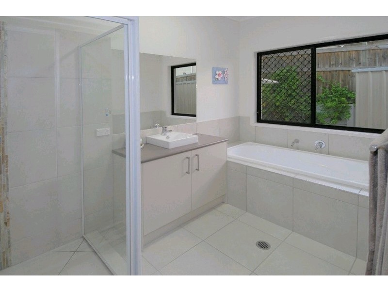 19 Acaciabark Place, Little Mountain QLD 4551