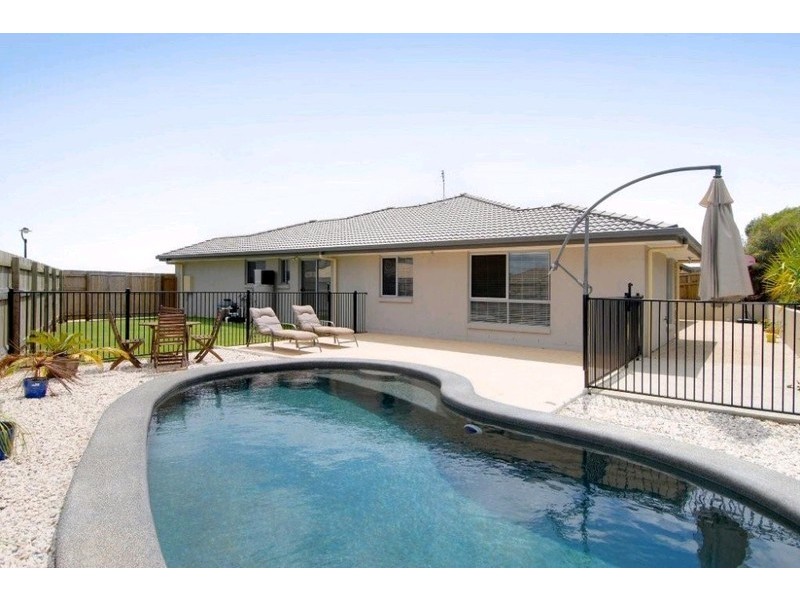 15 Kingsley Court, Little Mountain QLD 4551