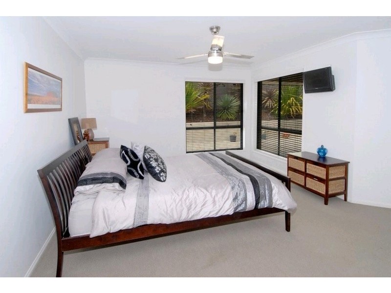 15 Kingsley Court, Little Mountain QLD 4551