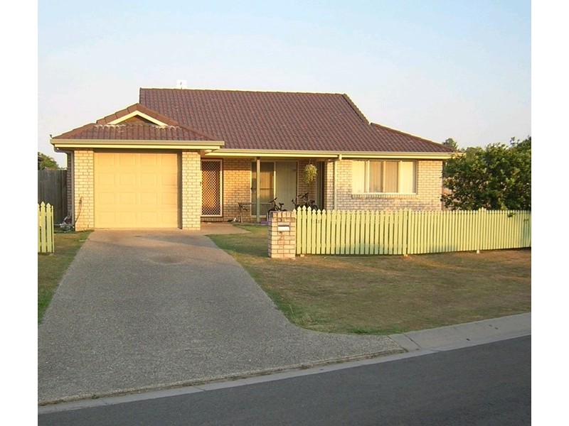 12 Lakeshore Place, Little Mountain QLD 4551