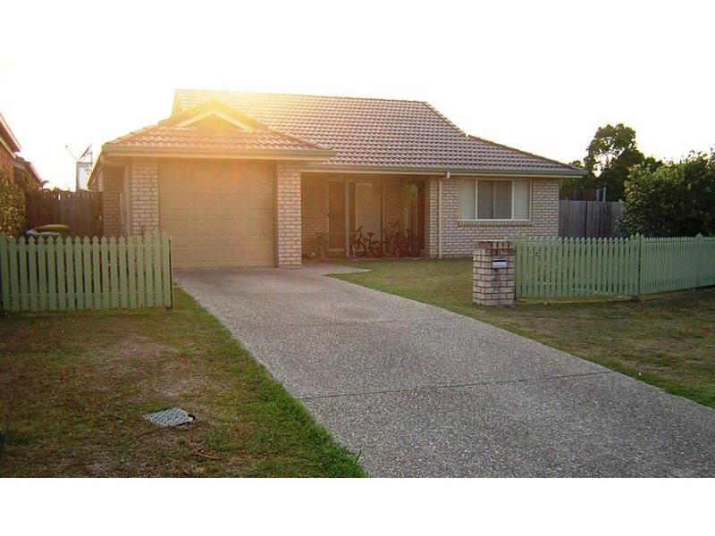 12 Lakeshore Place, Little Mountain QLD 4551