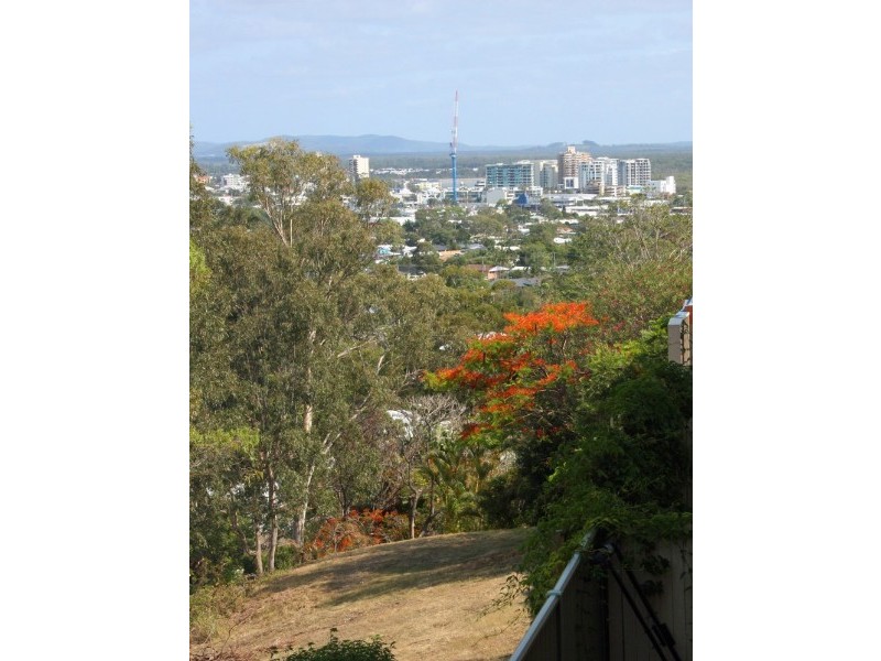 2/72 Tantula Road West, Alexandra Headland QLD 4572