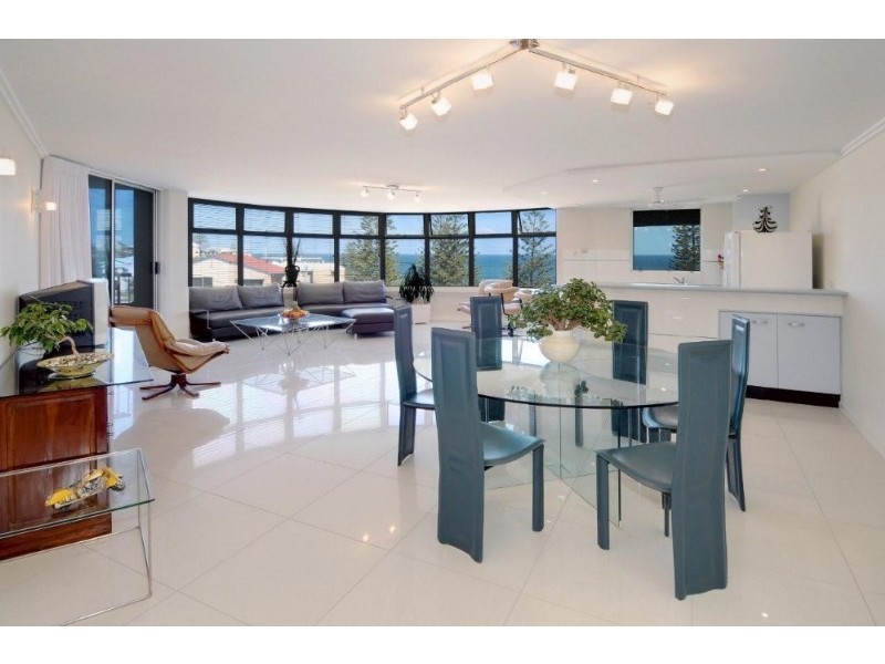 10/15 Headland Esplanade, Kings Beach QLD 4551