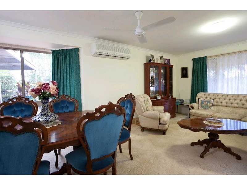 16 Brolga Court, Little Mountain QLD 4551