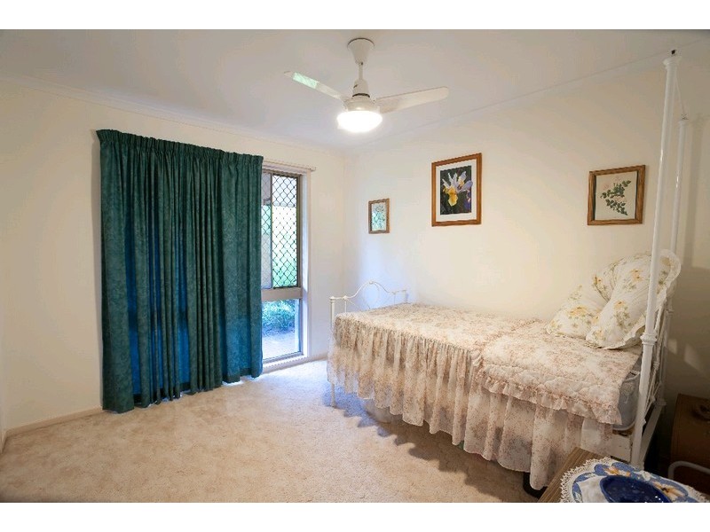 16 Brolga Court, Little Mountain QLD 4551