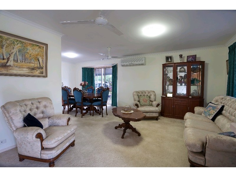 16 Brolga Court, Little Mountain QLD 4551