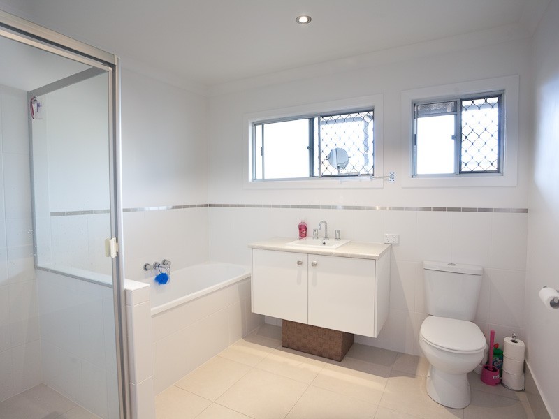 9 Benjamin Street, Maroochydore QLD 4558