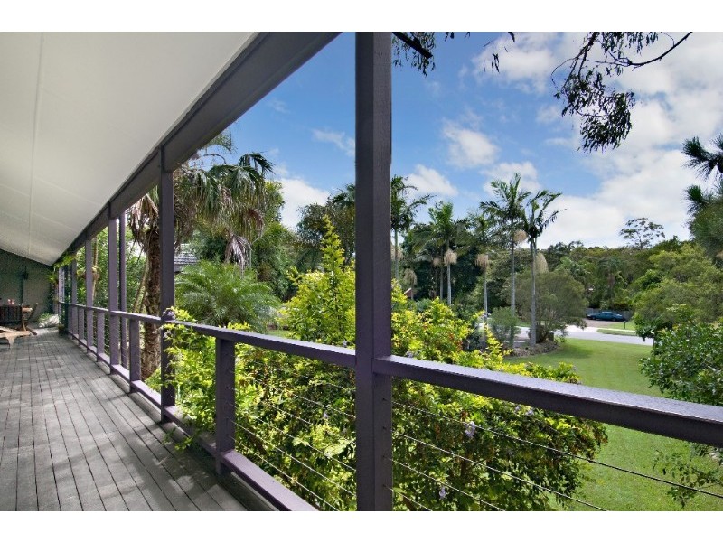 2 Lexington Drive, Little Mountain QLD 4551