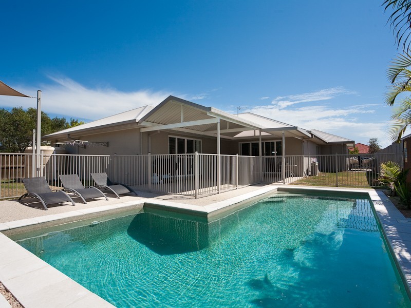 30 Undanbi Place, Pelican Waters QLD 4551