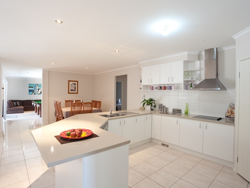 30 Undanbi Place, Pelican Waters QLD 4551